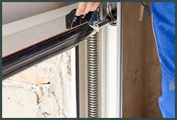Master Garage Door Service Cedarburg, WI 262-236-5733 - sid-ser-spr-gr-17m